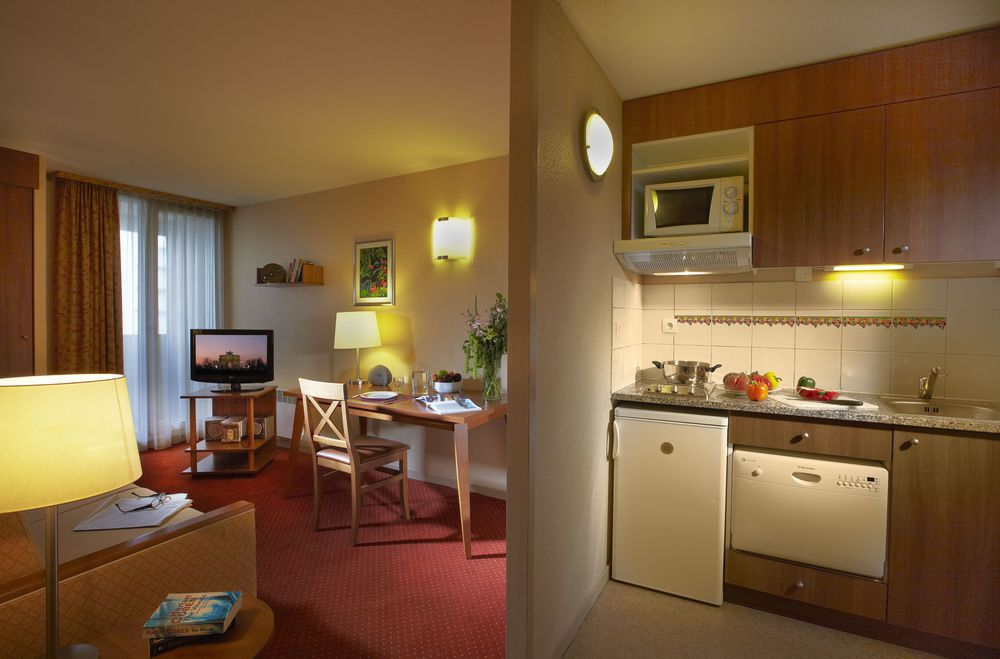 Citadines Centre Meriadeck Бордо Интерьер фото
